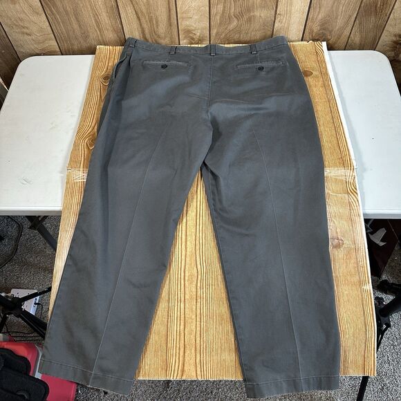 L.L. Bean Classic Fit Men's Pants Size 42 x 29 Gray 100% Cotton - Picture 13 of 16